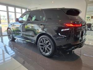 Land Rover Range Rover Sport D350 Dynamic HSE - Image 9