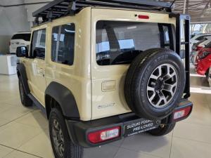 Suzuki Jimny 1.5 GLX AllGrip 3-door auto - Image 6