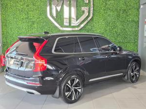 Volvo XC90 T5 AWD Inscription - Image 3