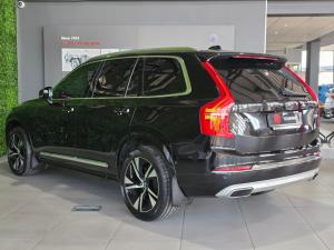 Volvo XC90 T5 AWD Inscription - Image 4