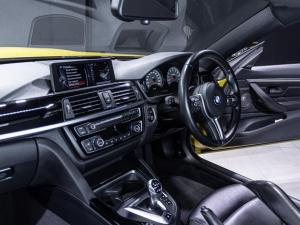 BMW M4 M4 coupe auto - Image 14