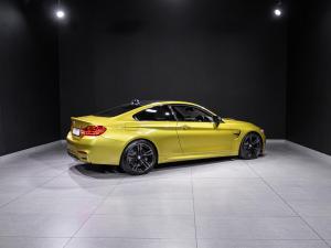 BMW M4 M4 coupe auto - Image 19