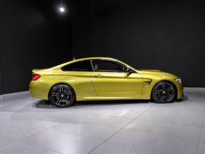 BMW M4 M4 coupe auto - Image 22