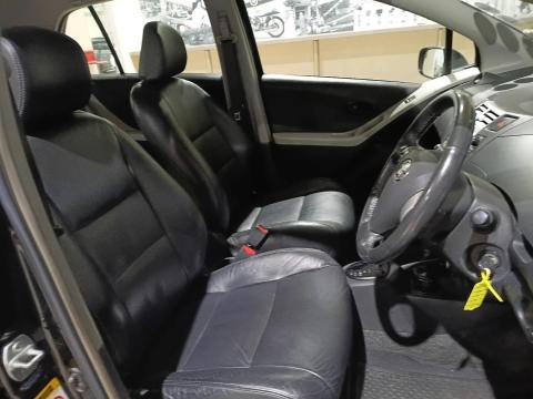 Image Toyota Yaris T3 Spirit automatic 5-Door