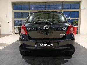 Toyota Yaris T3 Spirit automatic 5-Door - Image 7