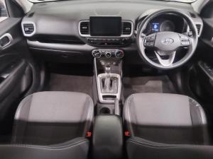 Hyundai Venue 1.0T Fluid auto - Image 11