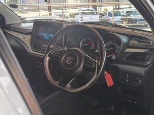 Suzuki Baleno 1.5 GL manual - Image 12