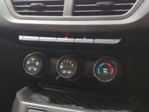 Renault Kiger 1.0 Life - Image 18