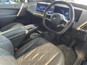 BMW iX xDrive50 - Image 9