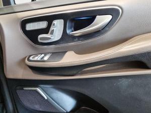 Mercedes-Benz V-Class V300d Exclusive - Image 23