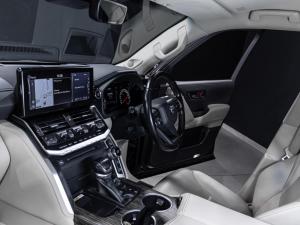 Toyota Land Cruiser 300 3.5T ZX - Image 16