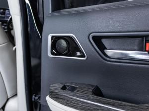 Toyota Land Cruiser 300 3.5T ZX - Image 20