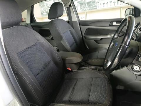 Image Ford Focus 1.8 5-door Ambiente