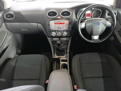 Image Ford Focus 1.8 5-door Ambiente