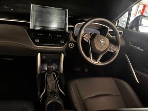 Toyota Corolla Cross 1.8 HEV XR - Image 10