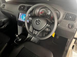 Volkswagen Polo Vivo hatch 1.4 - Image 9