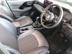 Suzuki Across 1.5 GLX - Image 12