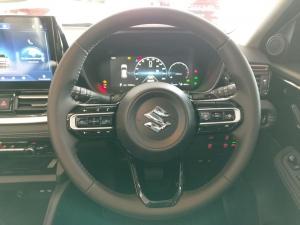 Suzuki Across 1.5 GLX - Image 22