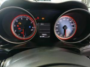 Suzuki Swift 1.2 GLX manual - Image 8