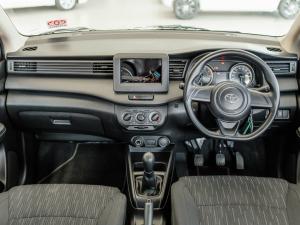 Toyota Rumion 1.5 S - Image 6