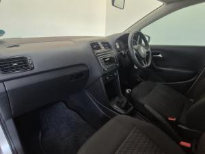 Volkswagen Polo Vivo hatch 1.4 Trendline - Image 7