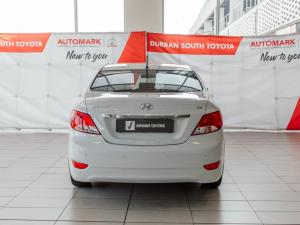 Hyundai Accent sedan 1.6 Fluid - Image 5