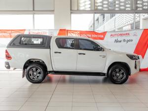 Toyota Hilux 2.8GD-6 48V double cab Raider - Image 3