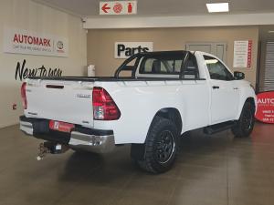 Toyota Hilux 2.4GD-6 single cab 4x4 Raider manual - Image 2