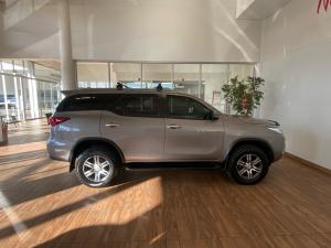 Toyota Fortuner 2.4GD-6 4x4 auto - Image 3
