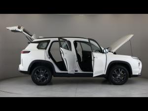Toyota Urban Cruiser 1.5 XR manual - Image 30