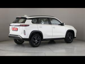 Toyota Urban Cruiser 1.5 XR manual - Image 2