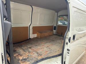 Toyota Quantum 2.8 SLWB panel van - Image 16