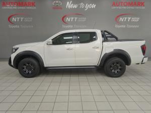 Nissan Navara 2.5DDTI SE Plus automatic D/C - Image 12