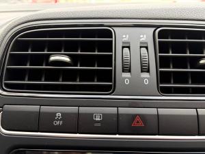 Volkswagen Polo Vivo 1.4 - Image 9