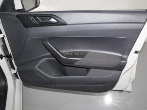 Volkswagen Polo 1.0 TSI Life - Image 15