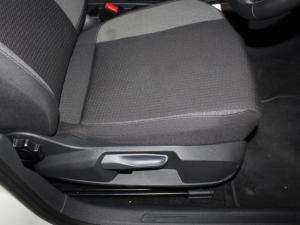 Volkswagen Polo 1.0 TSI Life - Image 17