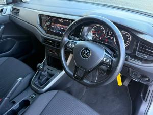 Volkswagen Polo 1.0 TSI Comfortline - Image 11