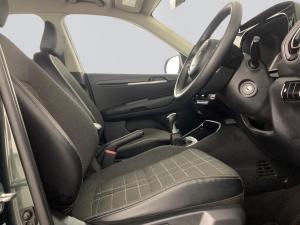 Kia Sonet 1.5 LS - Image 16