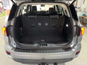 Ford Everest 2.0D BI-TURBO XLT automatic - Image 5