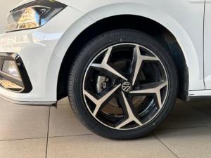 Volkswagen Polo hatch 1.0TSI Highline auto - Image 9