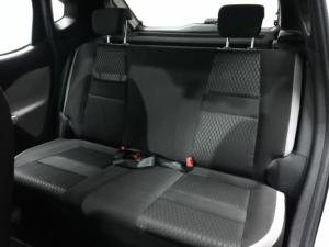 Nissan Magnite 1.0 Visia auto - Image 12