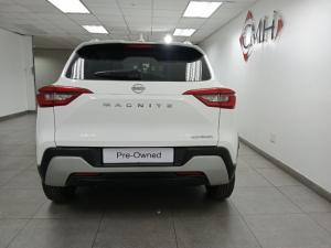Nissan Magnite 1.0 Visia auto - Image 4
