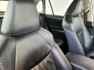 Toyota RAV4 2.0 GX - Image 10