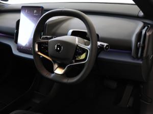 Volvo EX30 Plus Twin Motor Performance - Image 18