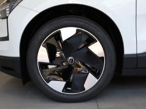 Volvo EX30 Plus Twin Motor Performance - Image 21