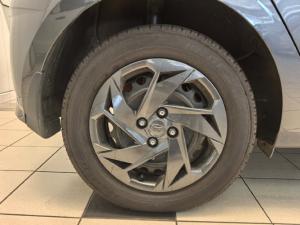 Hyundai i20 1.4 Motion auto - Image 12