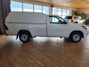 Toyota Hilux 2.0 single cab S (aircon) - Image 8