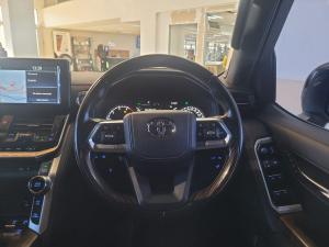 Toyota Land Cruiser 300 3.3D ZX - Image 16