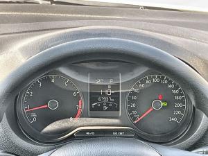 Volkswagen Polo Vivo hatch 1.6 Comfortline auto - Image 12