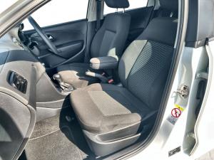 Volkswagen Polo Vivo hatch 1.6 Comfortline auto - Image 13
